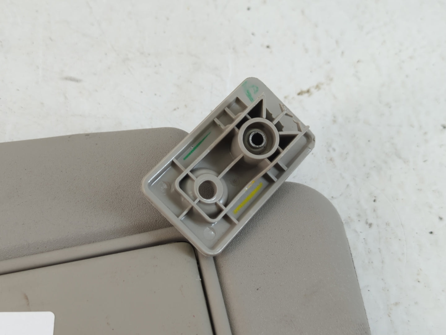 2018-2021 Nissan Kicks Sun Visor Shade Replacement Passenger Right Mirror Fits Fits 2018 2019 2020 2021 OEM Used Auto Parts 