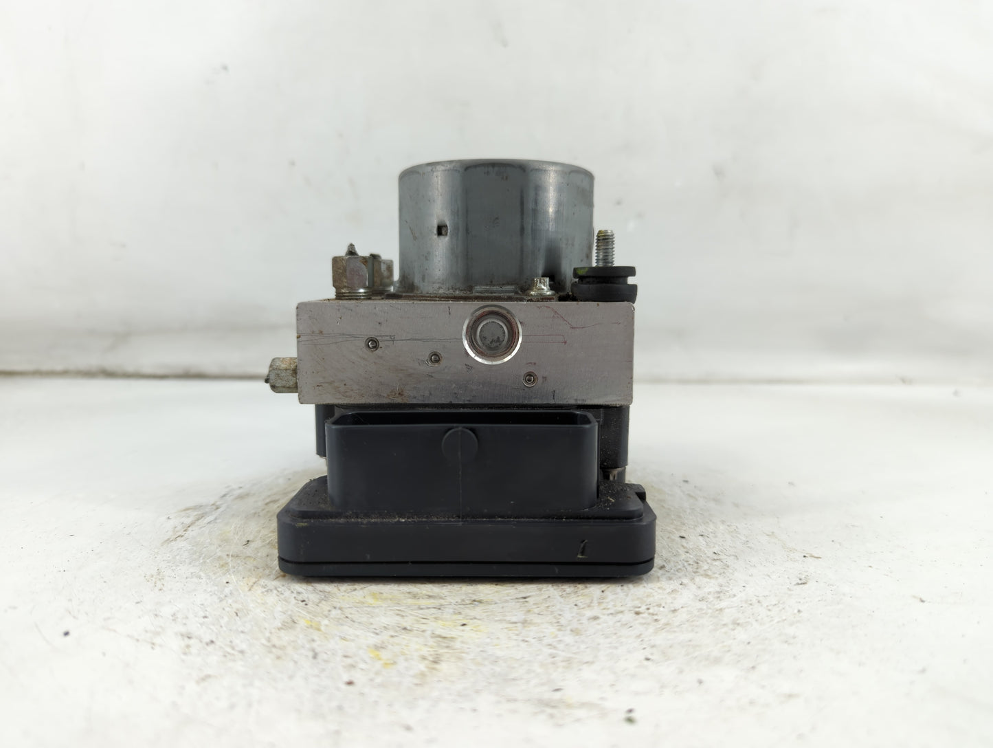 2021 Nissan Kicks ABS Pump Control Module Replacement P/N:47660-5R40A Fits OEM Used Auto Parts - Oemusedautoparts1.com