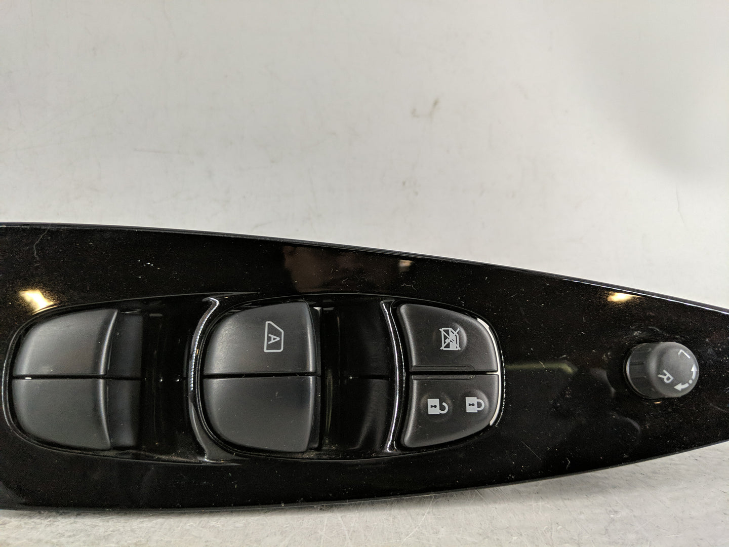 2018-2021 Nissan Leaf Master Power Window Switch Replacement Driver Side Left P/N:25401 5SA0A Fits Fits 2018 2019 2020 2021 