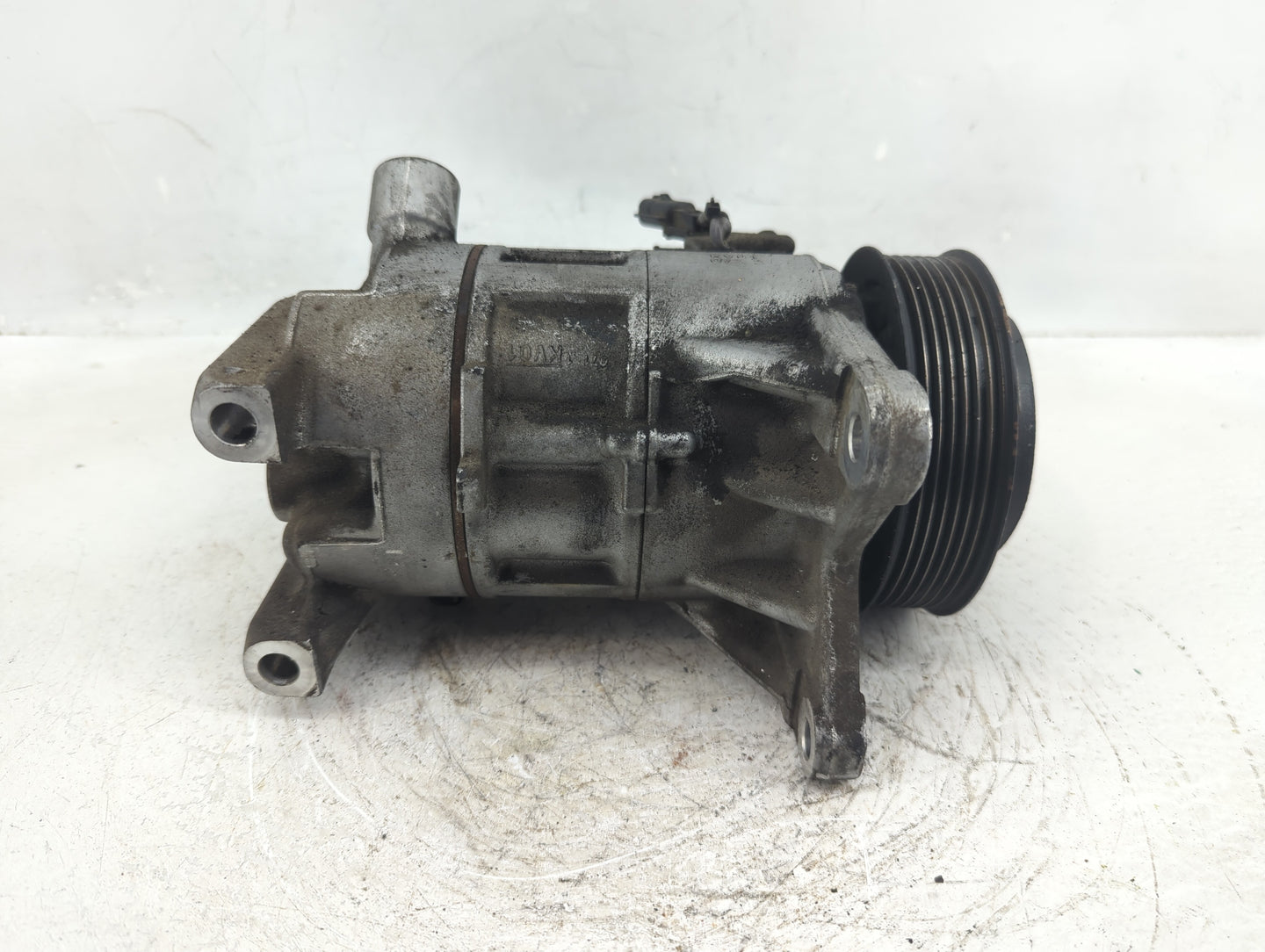 2021-2021 Nissan Maxima Air Conditioning A/c Ac Compressor Oem - Oemusedautoparts1.com