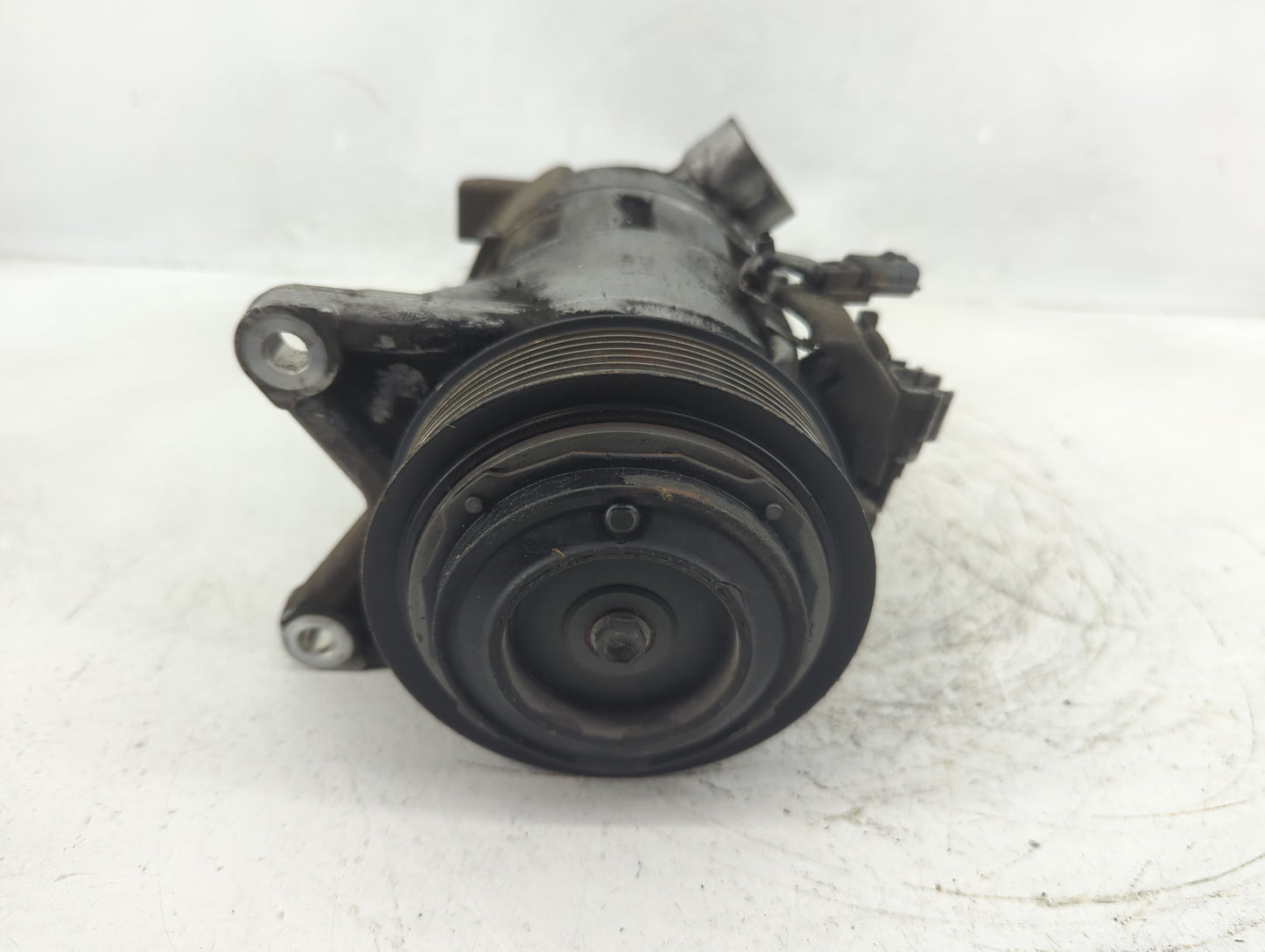 2021-2021 Nissan Maxima Air Conditioning A/c Ac Compressor Oem - Oemusedautoparts1.com