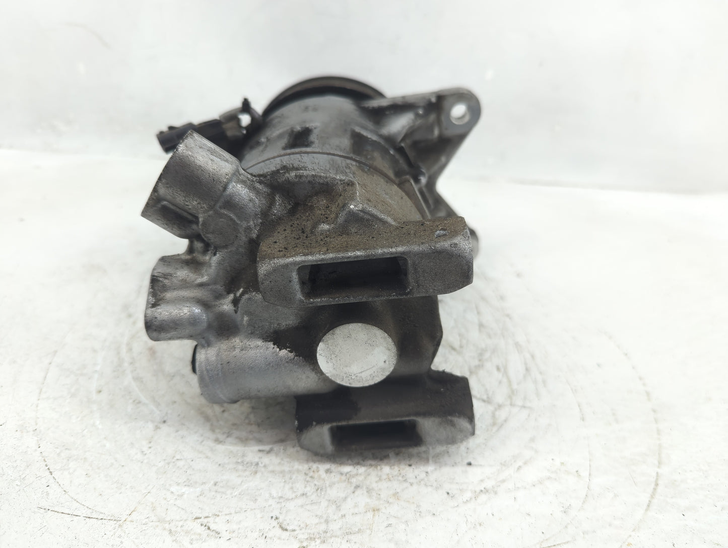2021-2021 Nissan Maxima Air Conditioning A/c Ac Compressor Oem - Oemusedautoparts1.com