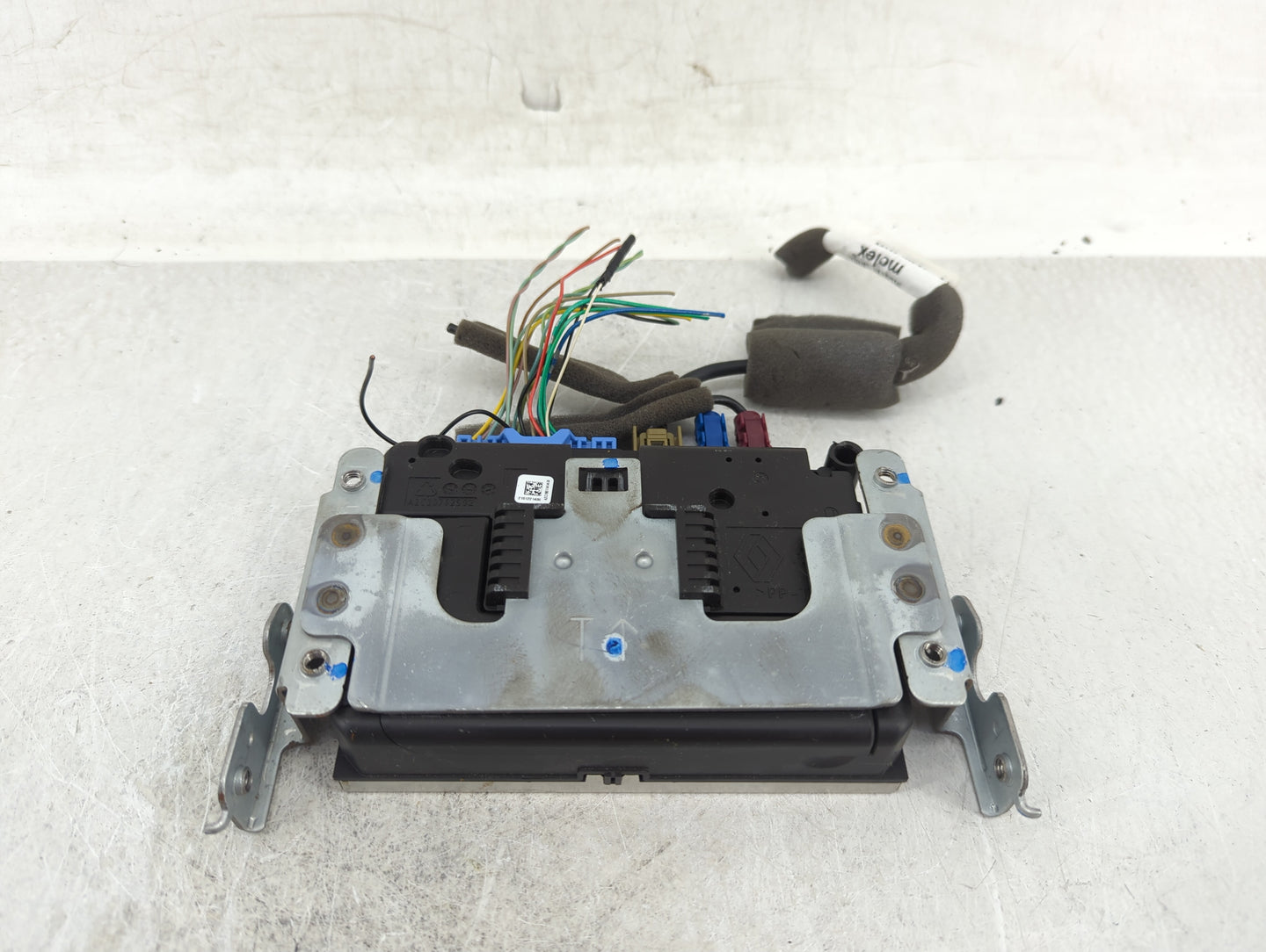 2021 Nissan Maxima Telematics Control Module 282755na1a - Oemusedautoparts1.com