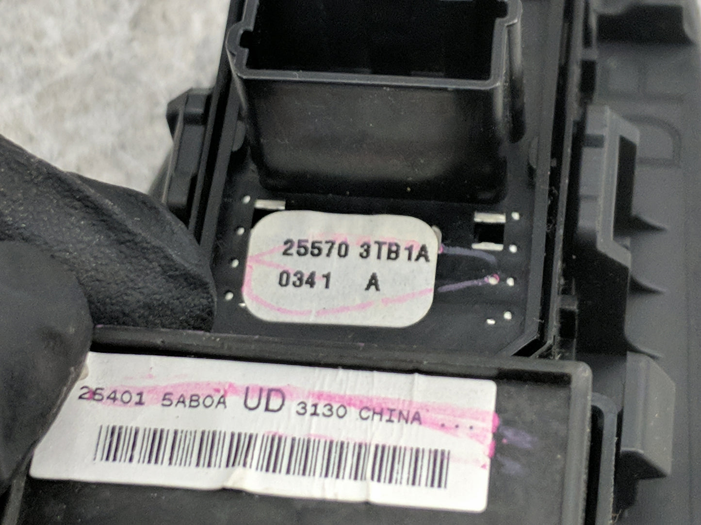 2015-2022 Nissan Murano Master Power Window Switch Replacement Driver Side Left P/N:25570 3TB1A 25401 5AB0A Fits OEM Used Au