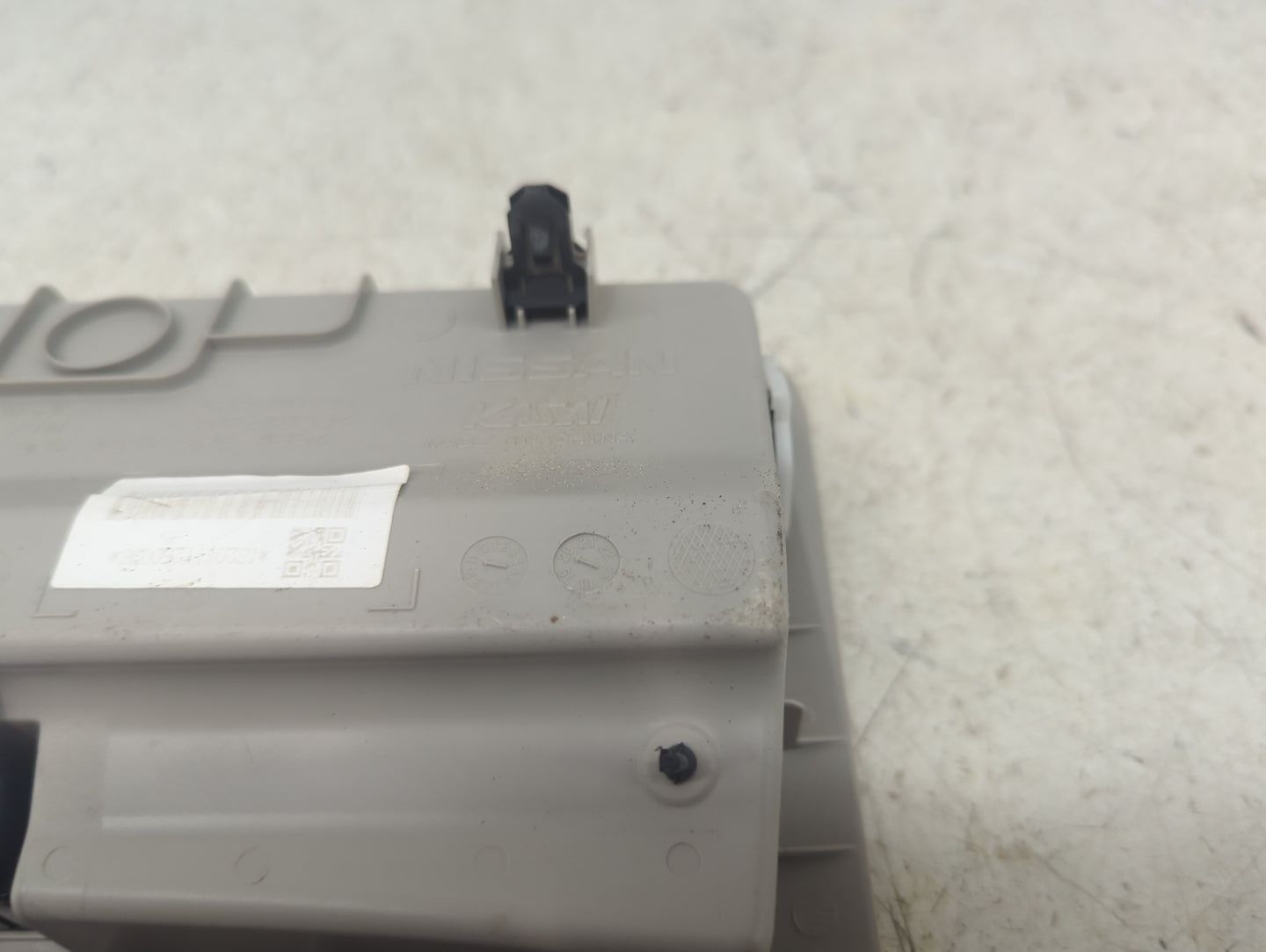 2017-2022 Nissan Murano Overhead Roof Console Gray - Oemusedautoparts1.com