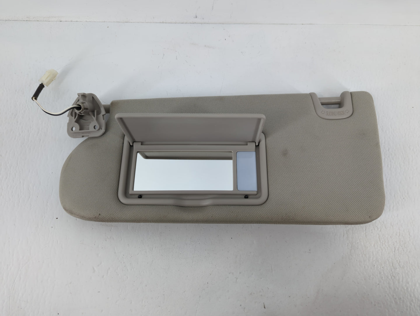 2019-2022 Nissan Murano Sun Visor Shade Replacement Driver Left Mirror Fits Fits 2019 2020 2021 2022 OEM Used Auto Parts - O