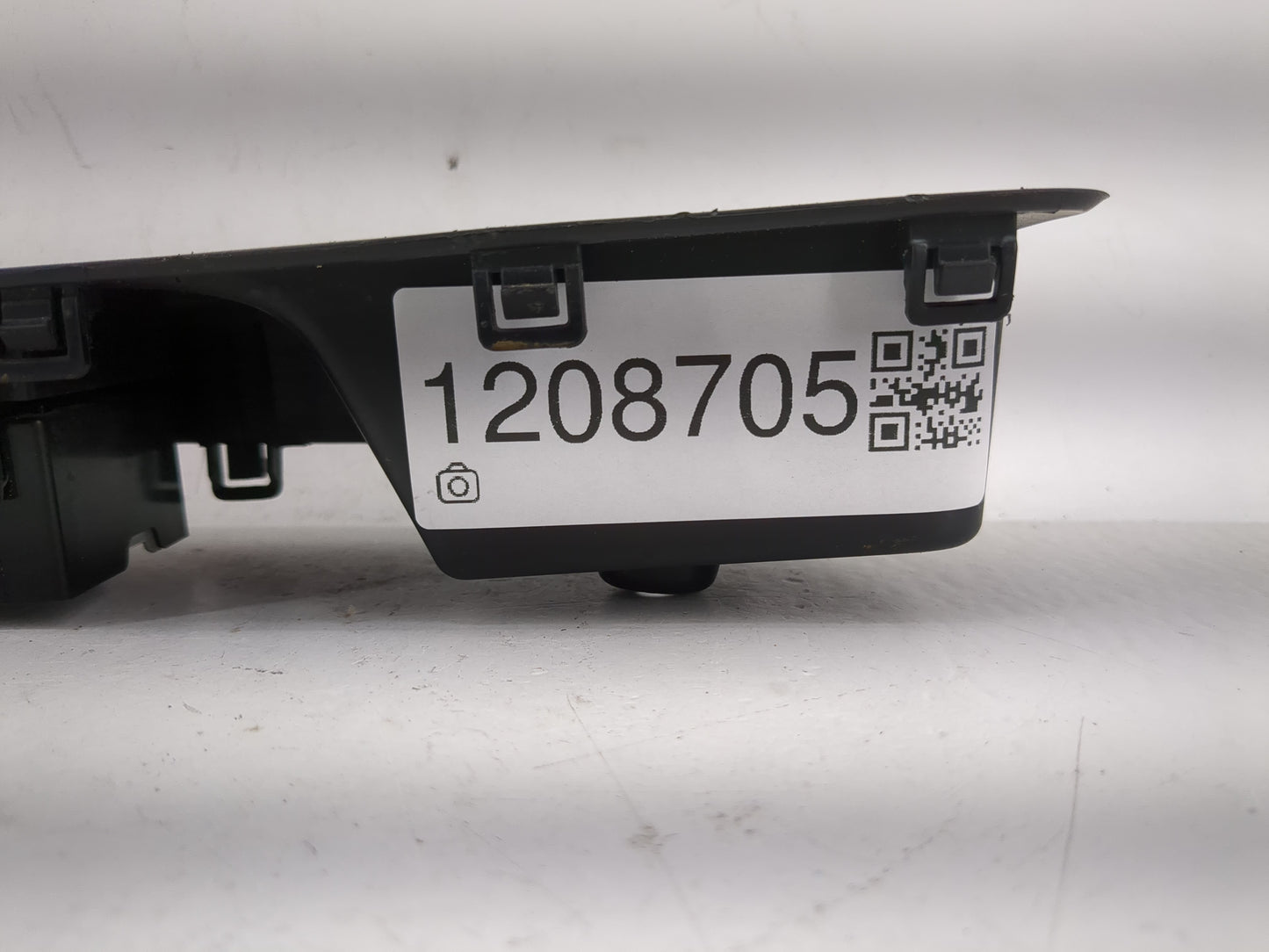 2014-2020 Nissan Nv200 Master Power Window Switch Replacement Driver Side Left P/N:80961 3LM0A Fits OEM Used Auto Parts - Oe