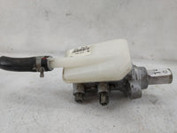 2014-2020 Nissan Nv200 Brake Master Cylinder 1499021 - Oemusedautoparts1.com