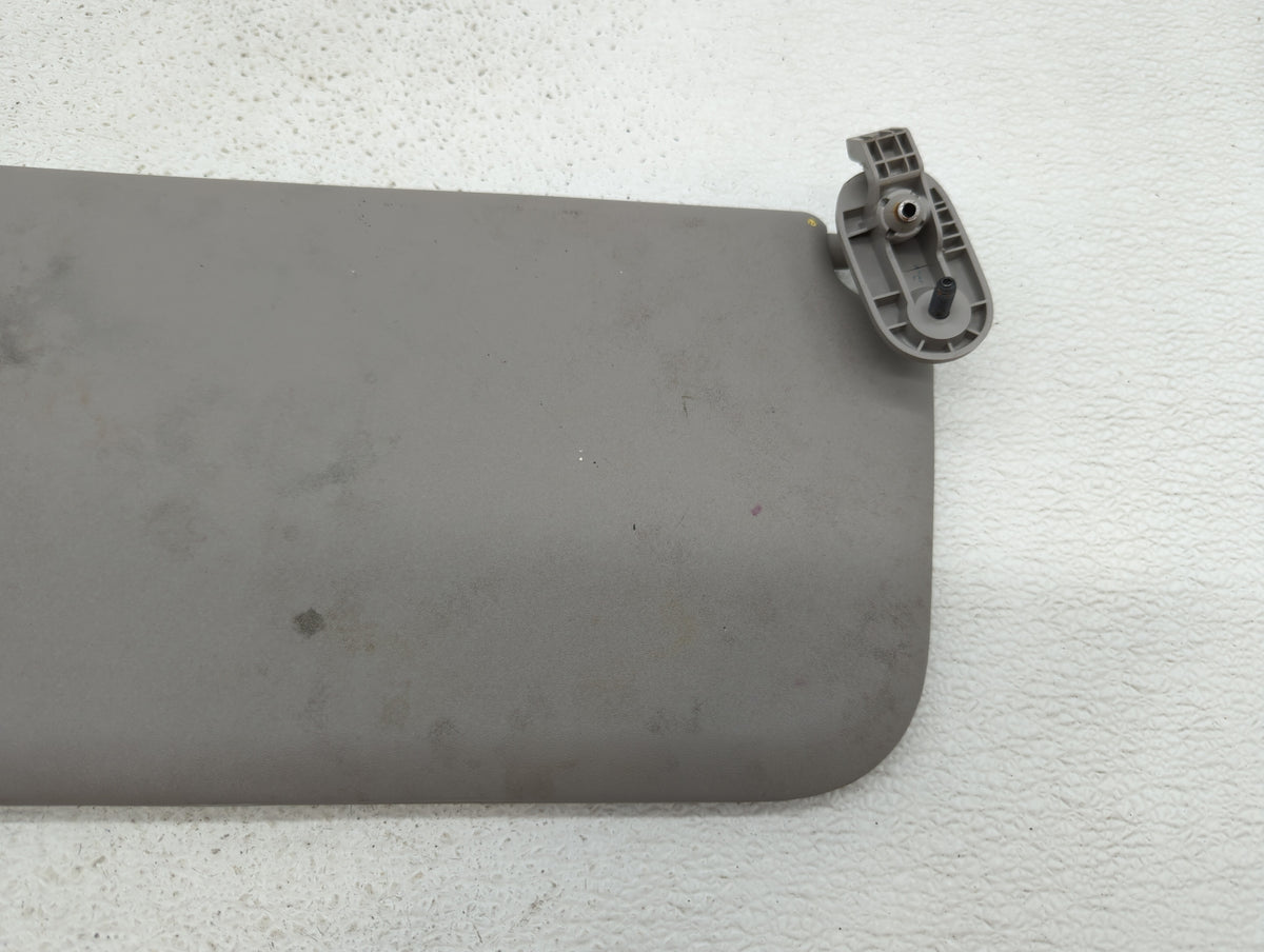 2021 Nissan Nv200 Sun Visor Shade Replacement Passenger Right Mirror Fits OEM Used Auto Parts - Oemusedautoparts1.com