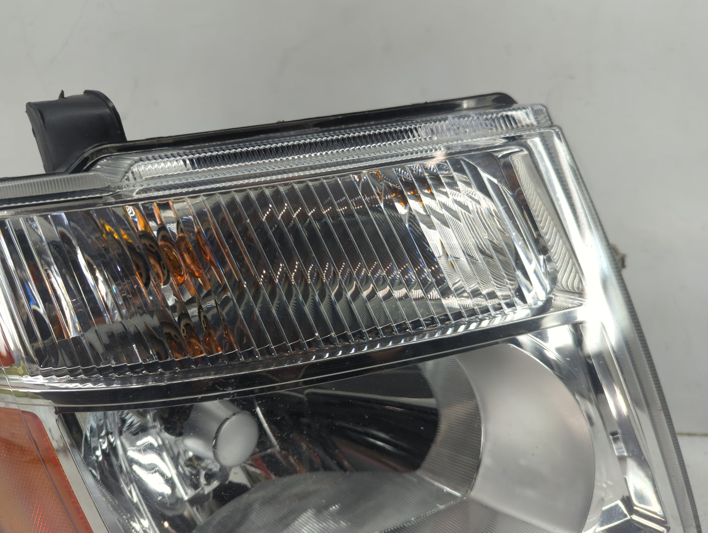 2012-2021 Nissan Nv2500 Passenger Right Oem Head Light Headlight Lamp - Oemusedautoparts1.com