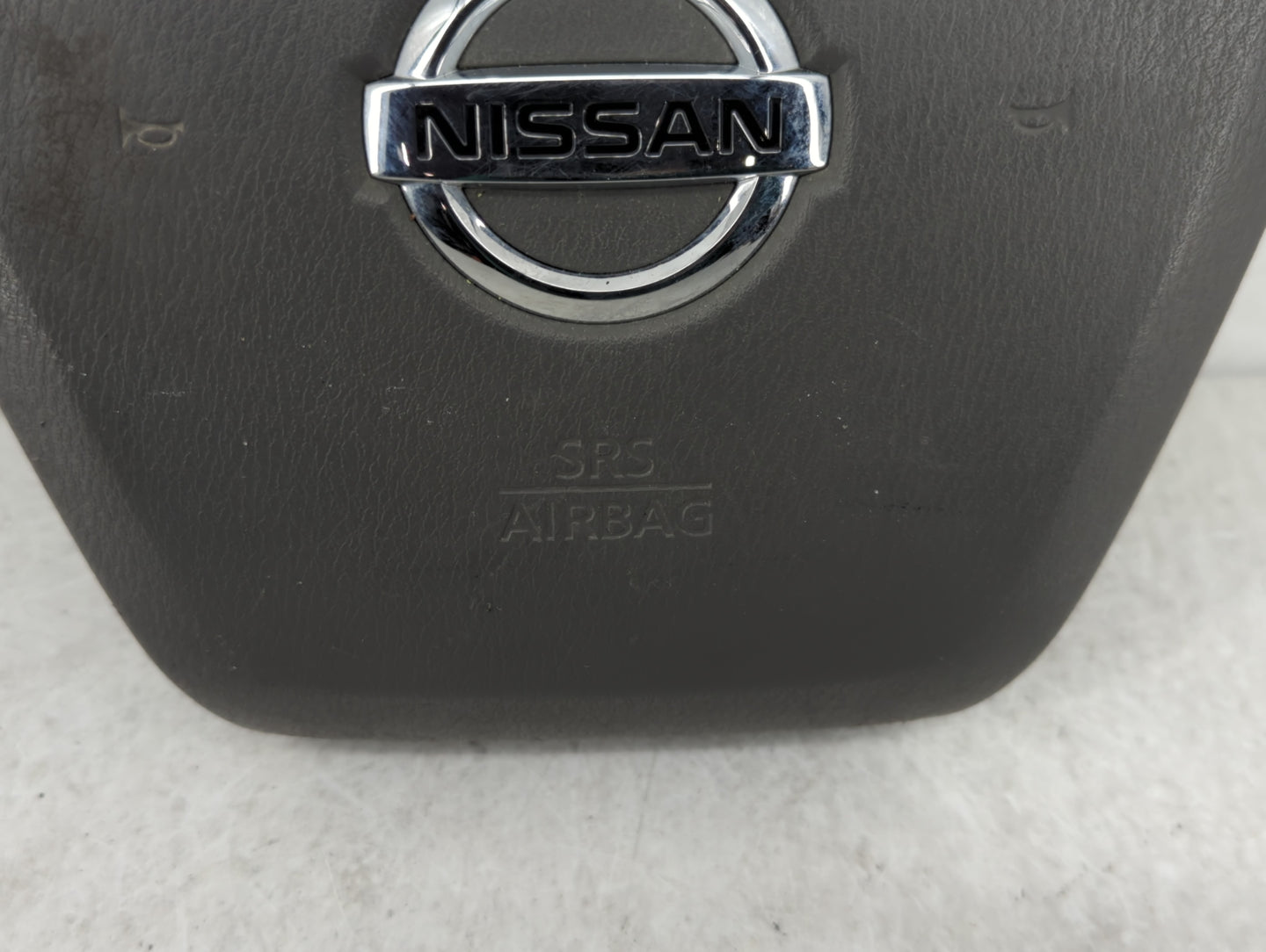 2021 Nissan Nv2500 Air Bag Driver Left Steering Wheel Mounted P/N:PM9JK20Z190145 Fits OEM Used Auto Parts - Oemusedautoparts