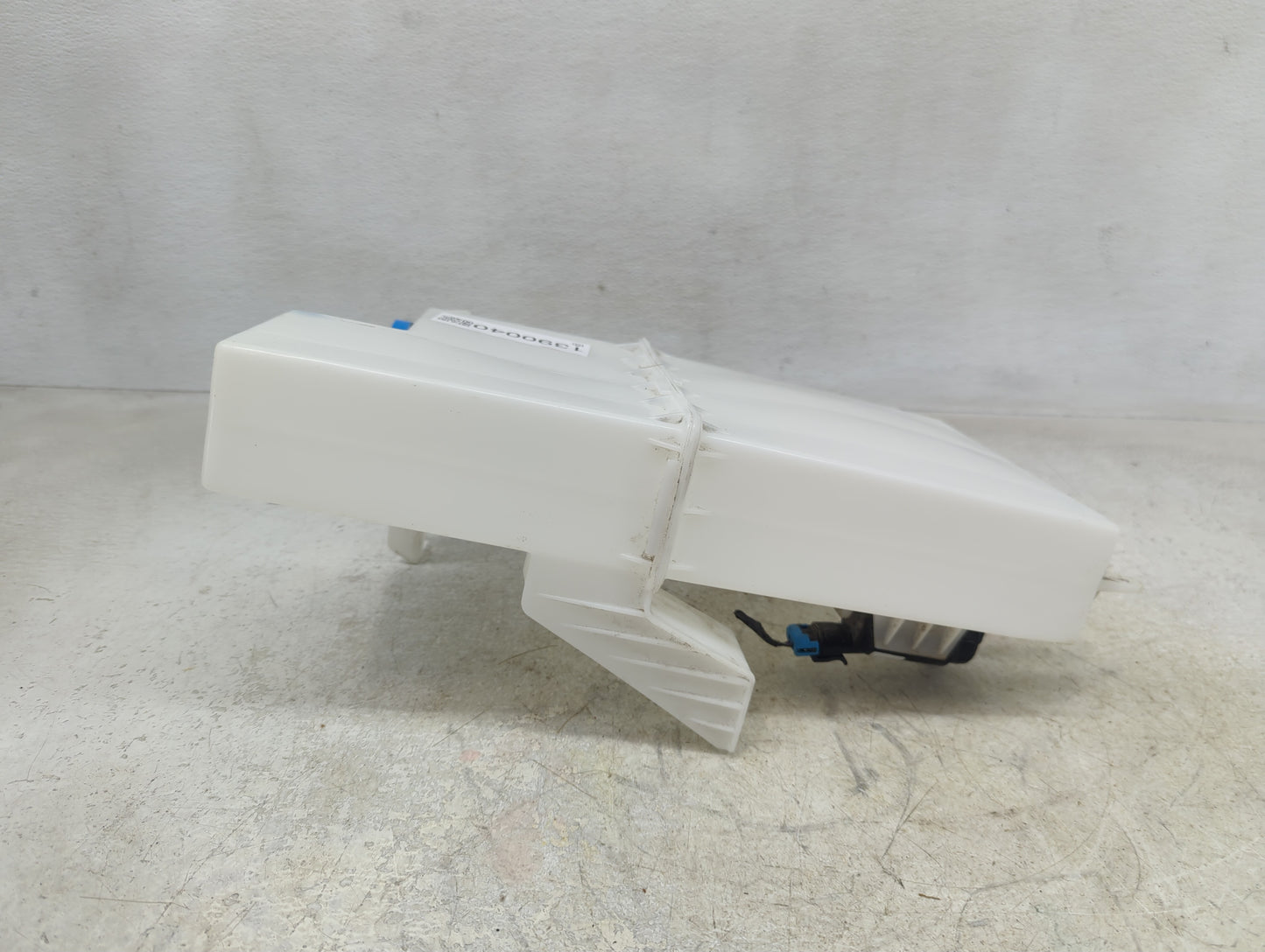2021 Nissan Nv2500 Windshield Washer Fluid Reservoir Bottle Oem - Oemusedautoparts1.com