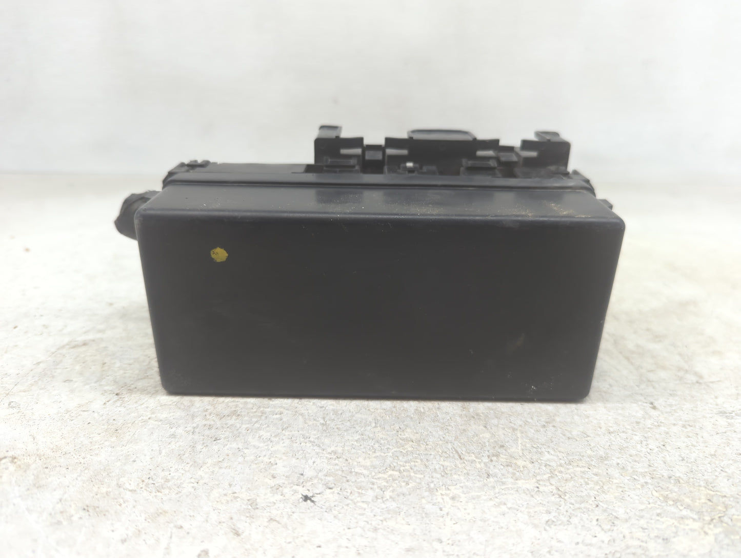 2021 Nissan Nv2500 Fusebox Fuse Box Panel Relay Module P/N:24382 ZQ00A 7154-7239-30 Fits OEM Used Auto Parts - Oemusedautopa