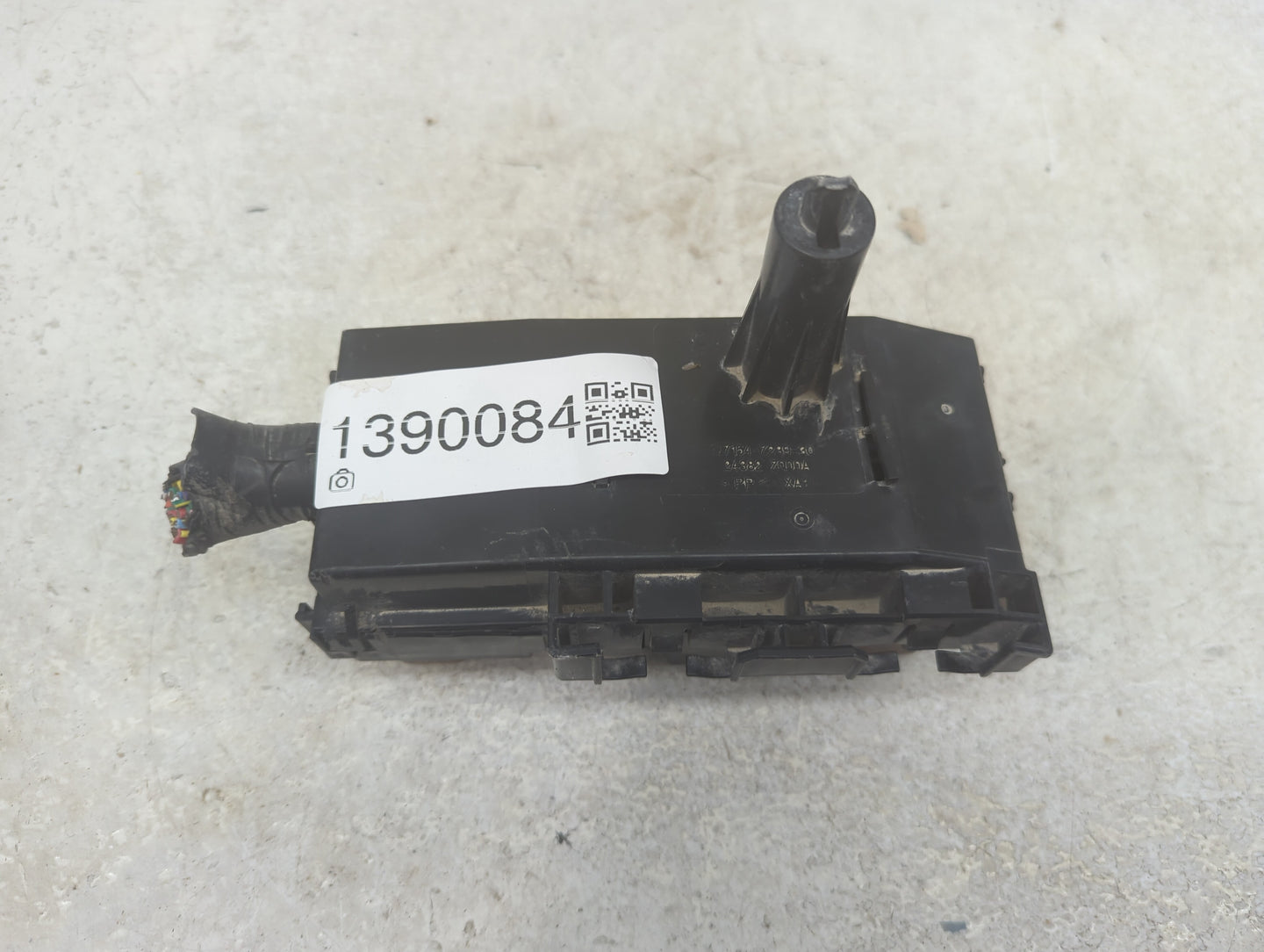 2021 Nissan Nv2500 Fusebox Fuse Box Panel Relay Module P/N:24382 ZQ00A 7154-7239-30 Fits OEM Used Auto Parts - Oemusedautopa