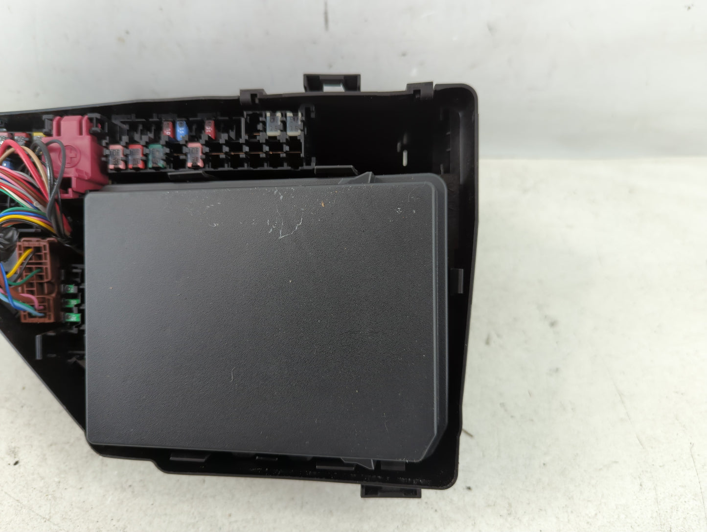 2021-2022 Nissan Rogue Fusebox Fuse Box Panel Relay Module Fits Fits 2021 2022 OEM Used Auto Parts - Oemusedautoparts1.com