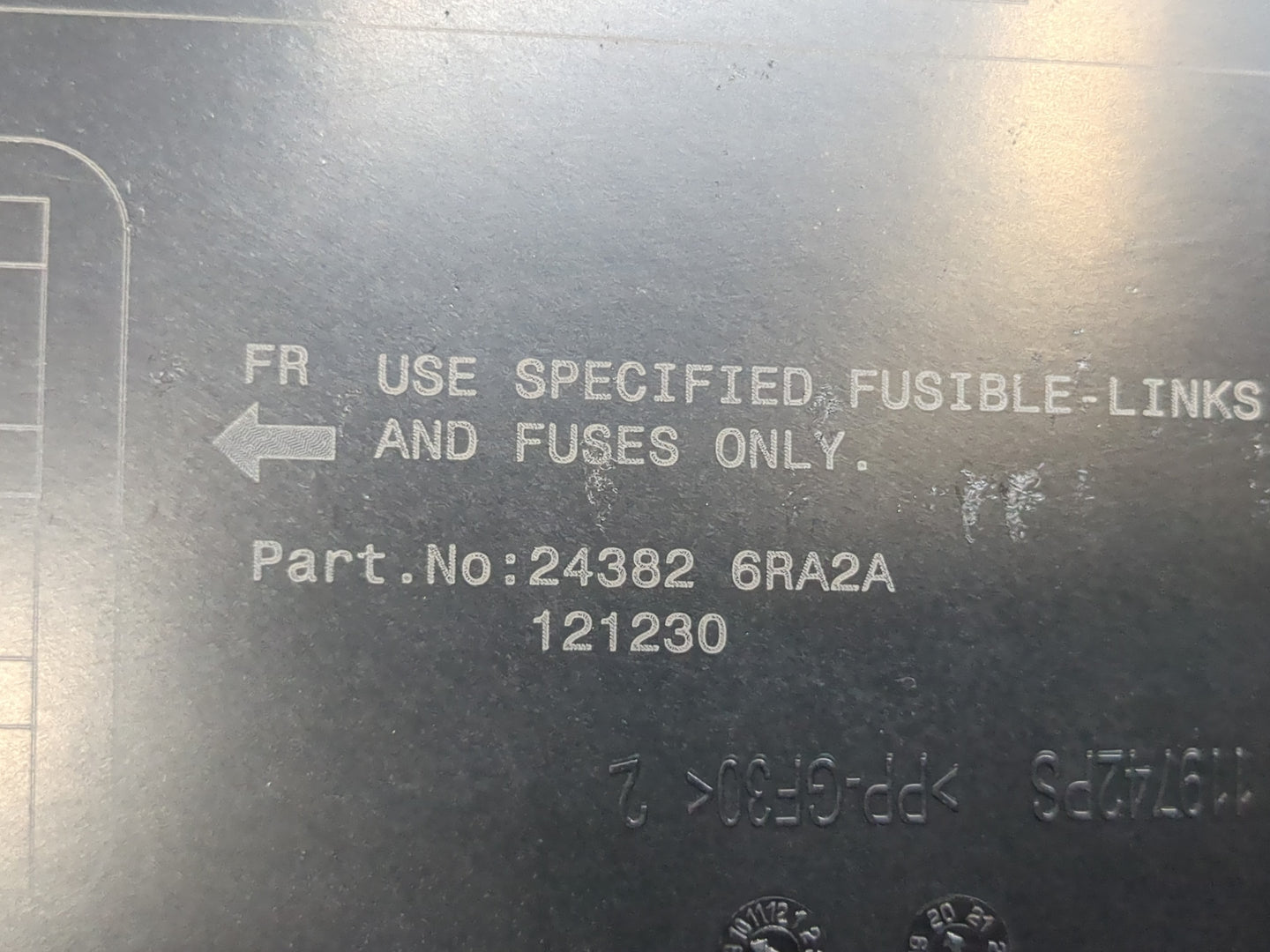 2021-2022 Nissan Rogue Fusebox Fuse Box Panel Relay Module P/N:24382 6RA2A Fits Fits 2021 2022 OEM Used Auto Parts - Oemused