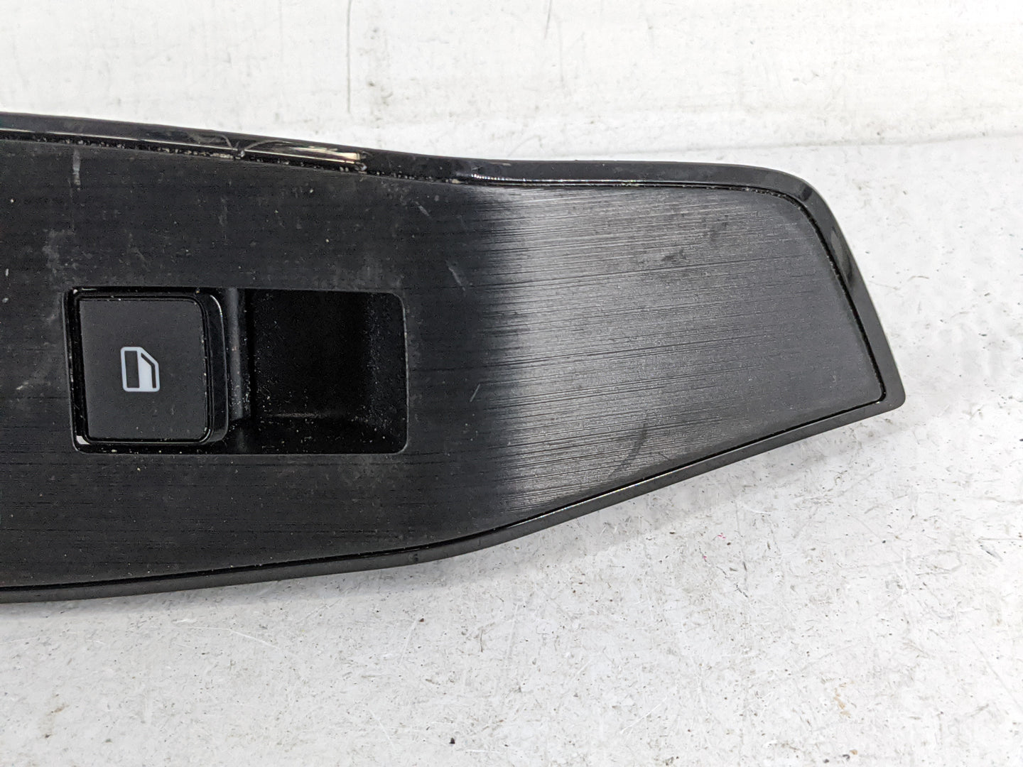 2021-2022 Nissan Rogue Master Power Window Switch Replacement Driver Side Left P/N:25411 6XJ0B Fits Fits 2021 2022 OEM Used 