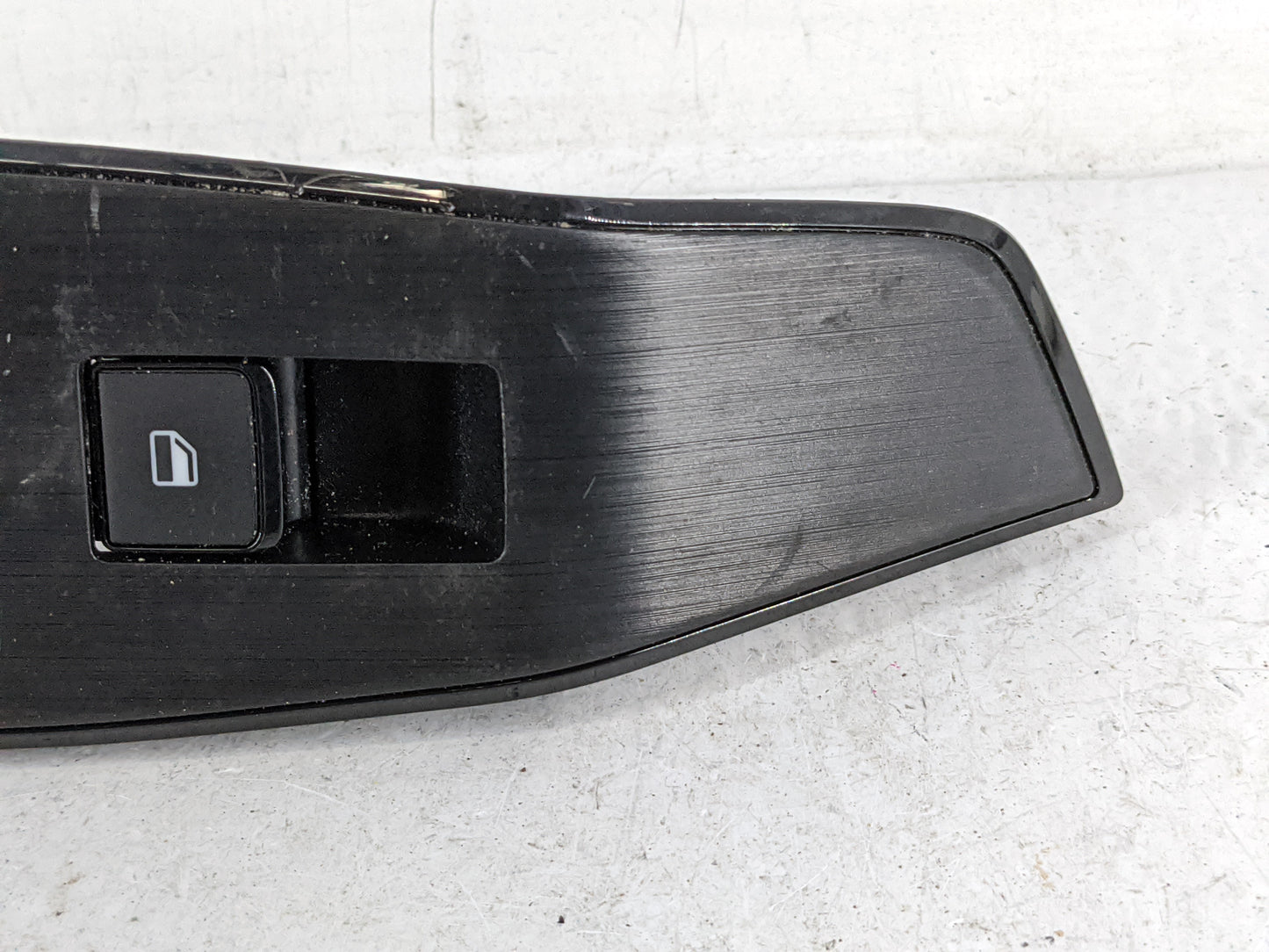 2021-2022 Nissan Rogue Master Power Window Switch Replacement Driver Side Left P/N:25411 6XJ0B Fits Fits 2021 2022 OEM Used 