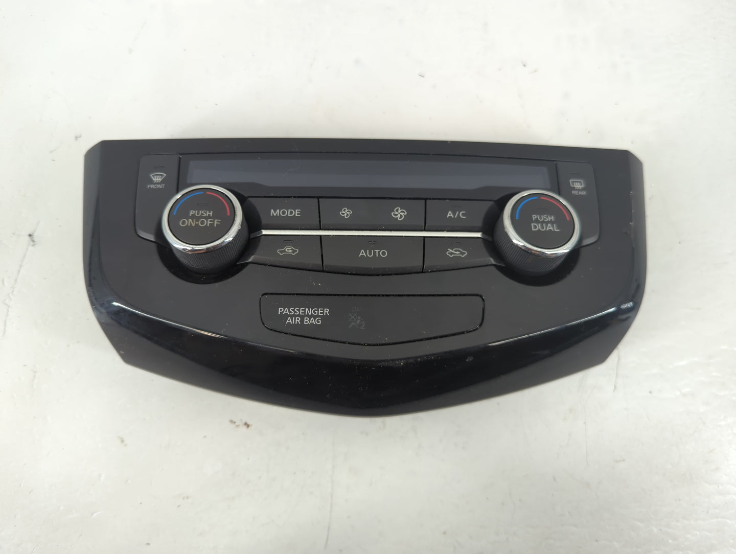 2021-2022 Nissan Rogue Climate Control Module Temperature AC/Heater Replacement P/N:27500 6MA0A Fits Fits 2021 2022 OEM Used