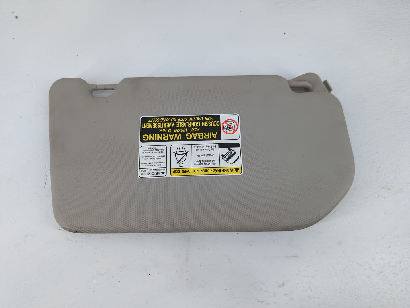 2021-2022 Nissan Rogue Sun Visor Shade Replacement Passenger Right Mirror Fits Fits 2021 2022 OEM Used Auto Parts - Oemuseda