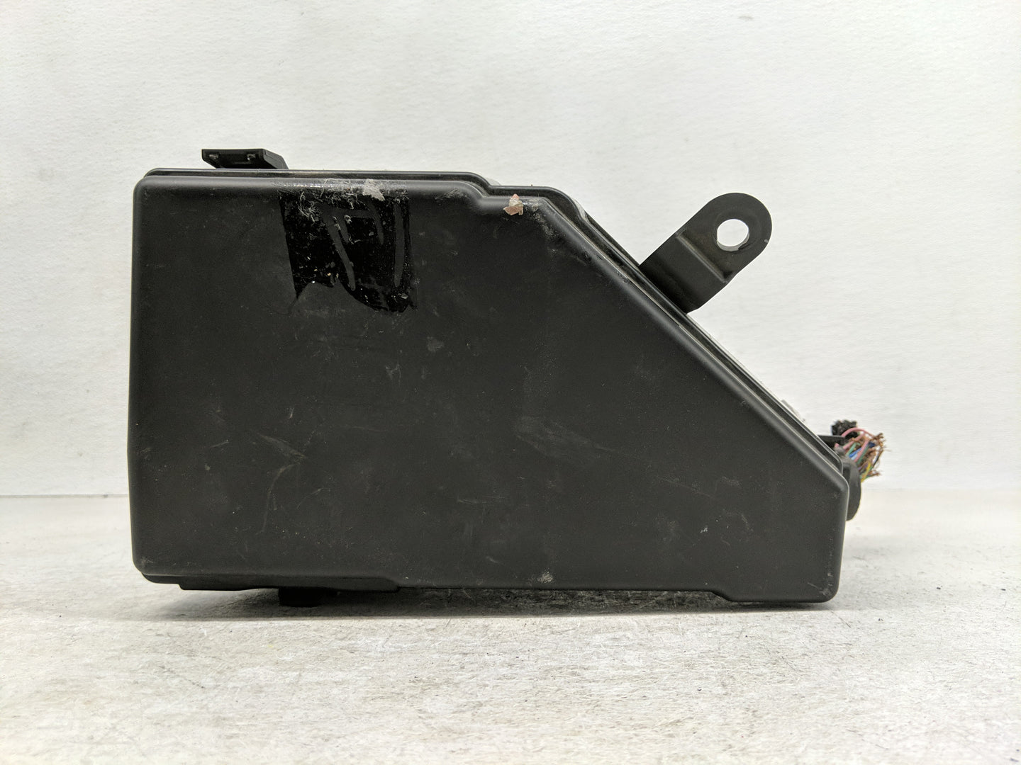 2021-2022 Nissan Rogue Fusebox Fuse Box Panel Relay Module Fits Fits 2021 2022 OEM Used Auto Parts - Oemusedautoparts1.com