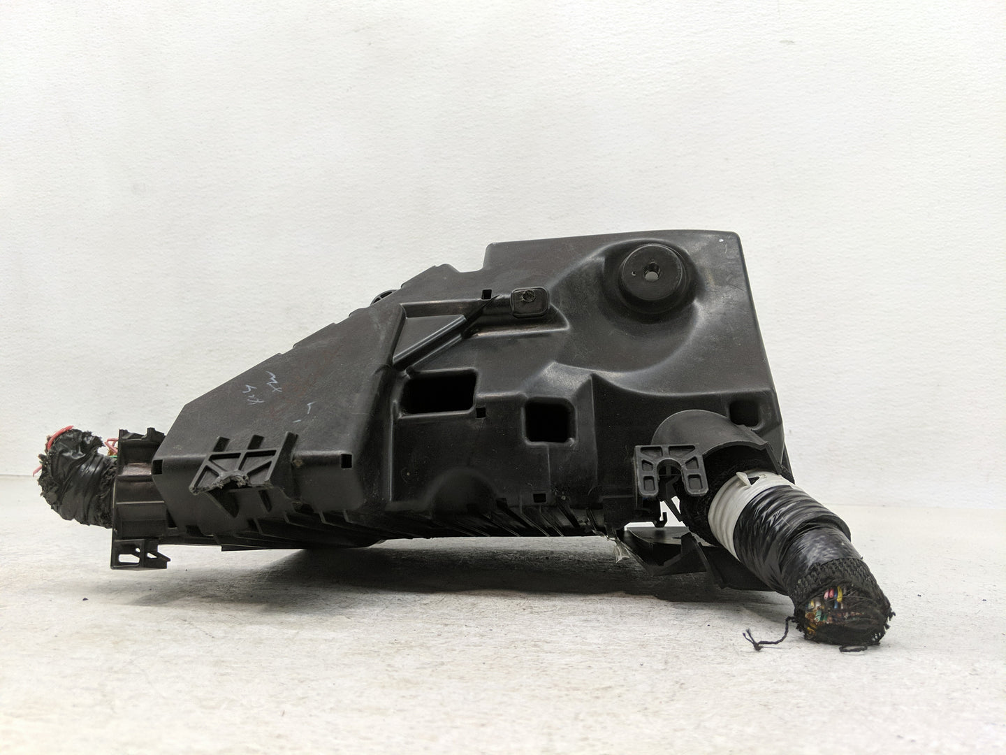 2021-2022 Nissan Rogue Fusebox Fuse Box Panel Relay Module Fits Fits 2021 2022 OEM Used Auto Parts - Oemusedautoparts1.com