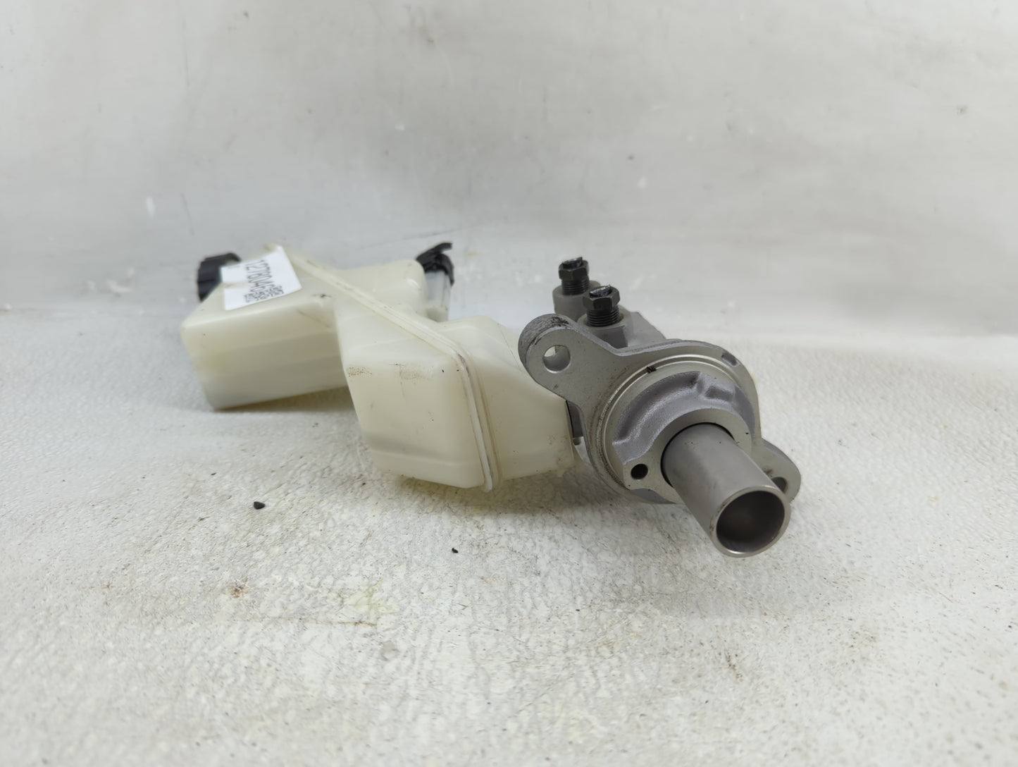 2021 Nissan Rogue Brake Master Cylinder 1278046 - Oemusedautoparts1.com