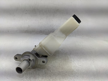 2021 Nissan Rogue Brake Master Cylinder