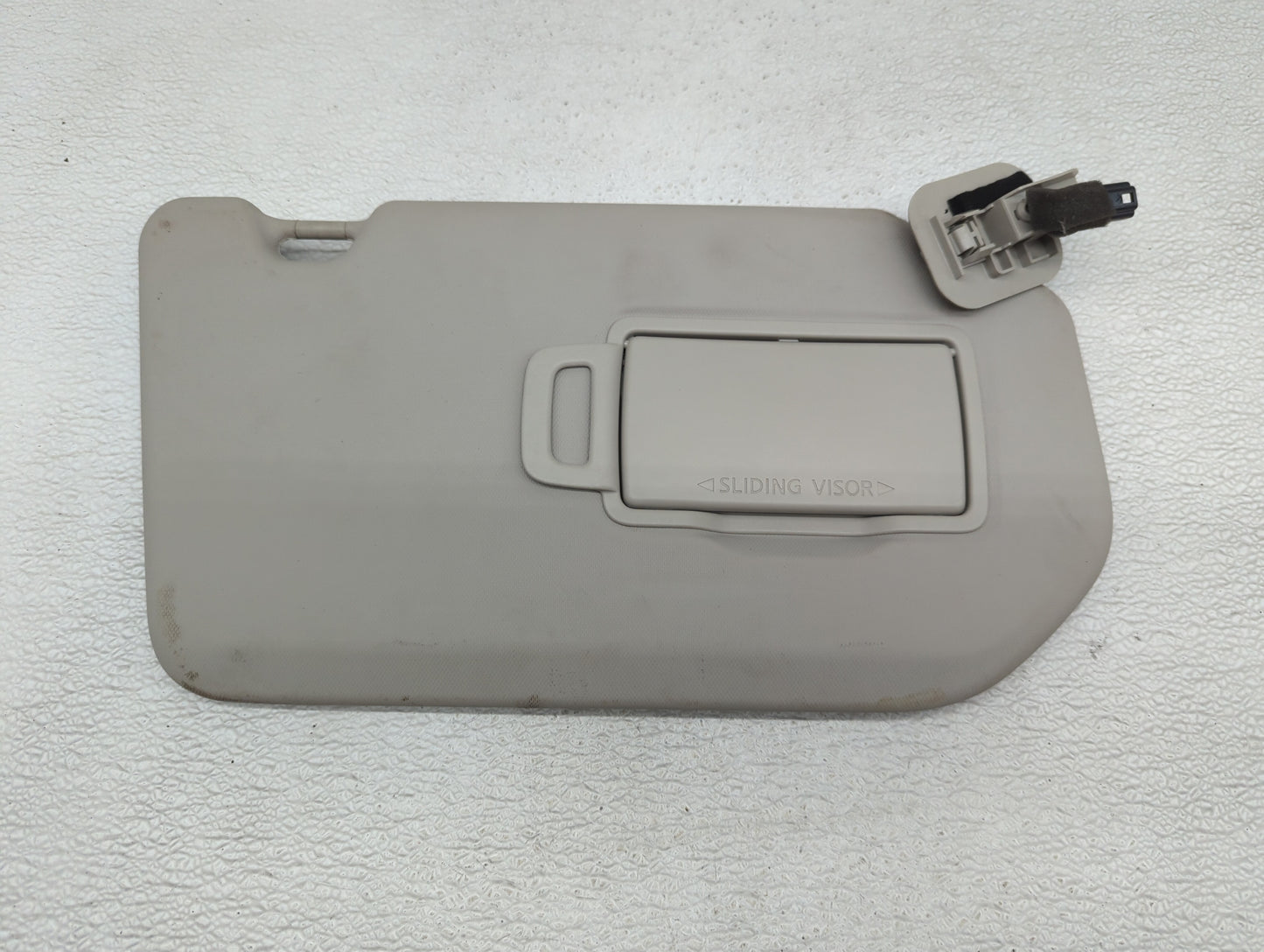 2021-2022 Nissan Rogue Sun Visor Shade Replacement Passenger Right Mirror Fits Fits 2021 2022 OEM Used Auto Parts - Oemuseda