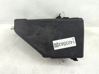 compare product 2021-2022 Nissan Rogue Fusebox Fuse Box Panel Relay Module P/N:24382 6RR0C Fits Fits 2021 2022 OEM Used Auto Parts