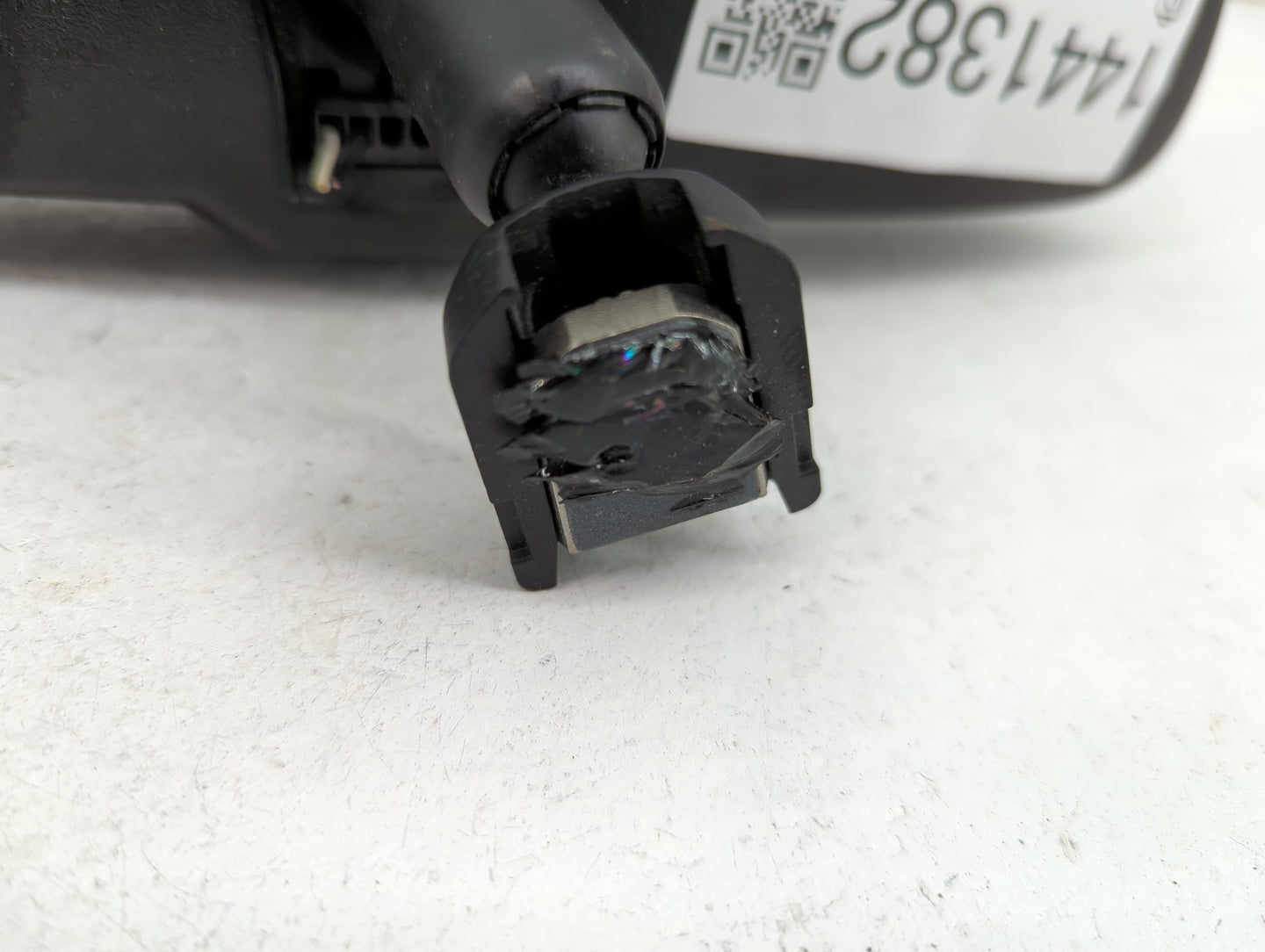 2014-2022 Nissan Rogue Interior Rear View Mirror Replacement OEM Fits OEM Used Auto Parts - Oemusedautoparts1.com