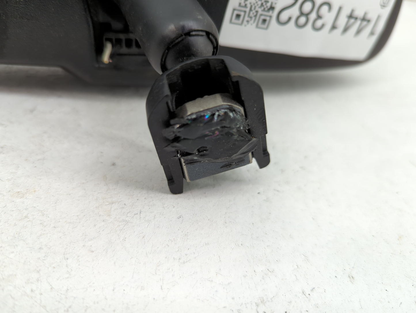 2014-2022 Nissan Rogue Interior Rear View Mirror Replacement OEM Fits OEM Used Auto Parts - Oemusedautoparts1.com