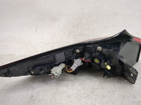 2021-2022 Nissan Rogue Tail Light Assembly Passenger Right OEM P/N:220-8D033 Fits Fits 2021 2022 OEM Used Auto Parts - Oemus