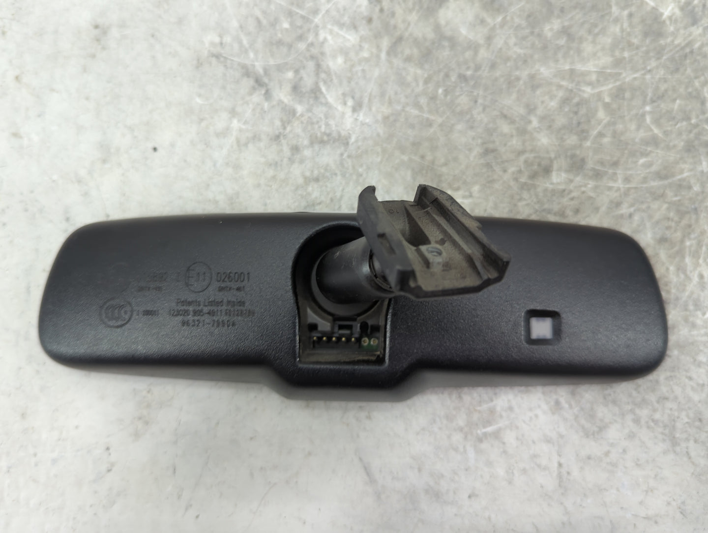 2021-2022 Nissan Rogue Interior Rear View Mirror Replacement OEM P/N:015892 GNTX-455, 026001, GNTX-461 Fits Fits 2020 2021 2