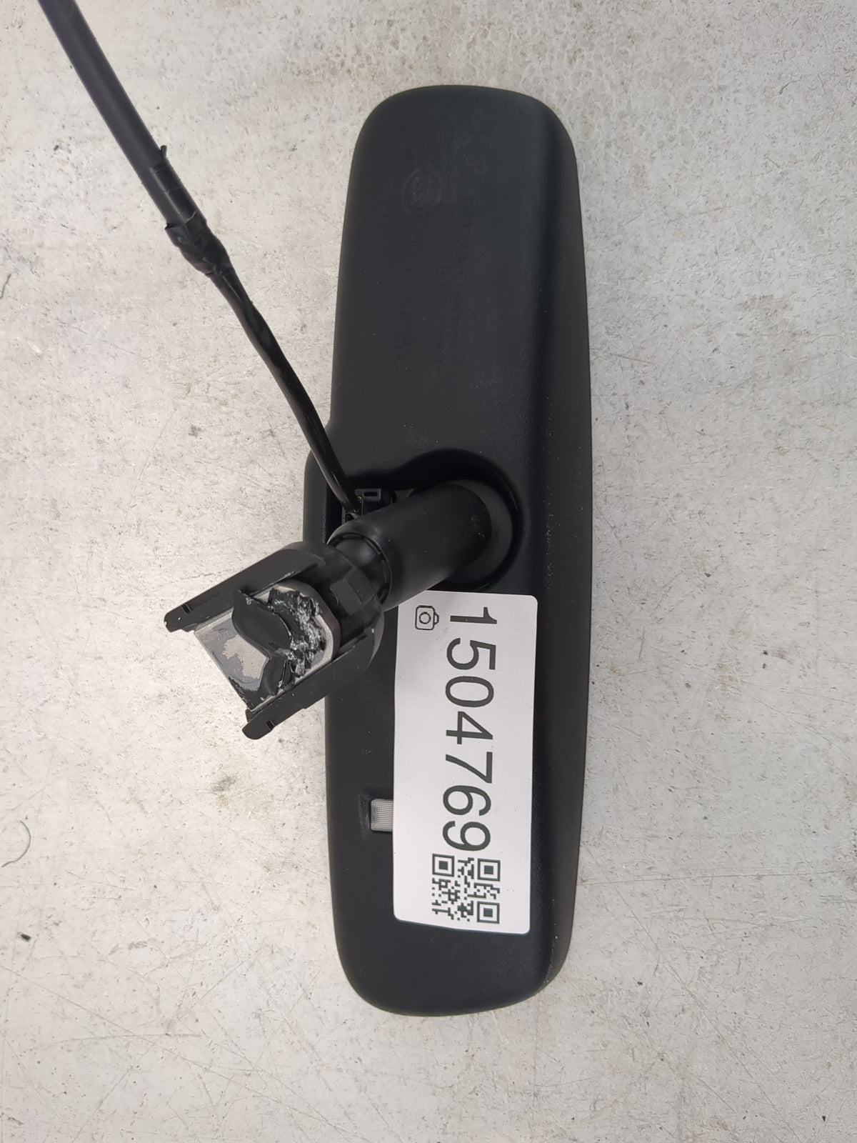 2021 Nissan Rogue Interior Rear View Mirror Replacement OEM P/N:E4 026001 GNTX-461 Fits OEM Used Auto Parts - Oemusedautopar