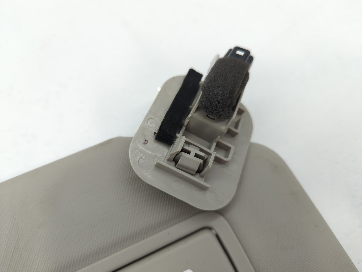 2021-2022 Nissan Rogue Sun Visor Shade Replacement Passenger Right Mirror Fits Fits 2021 2022 OEM Used Auto Parts - Oemuseda