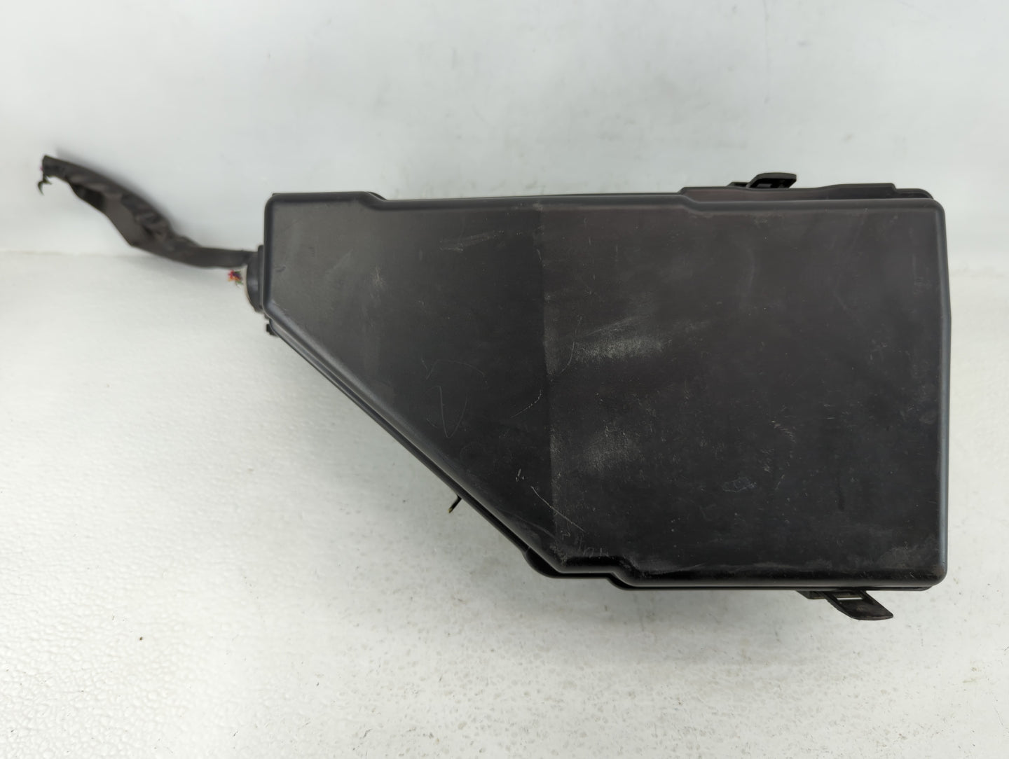 2021-2022 Nissan Rogue Fusebox Fuse Box Panel Relay Module P/N:24382 6RA2A Fits Fits 2021 2022 OEM Used Auto Parts - Oemused