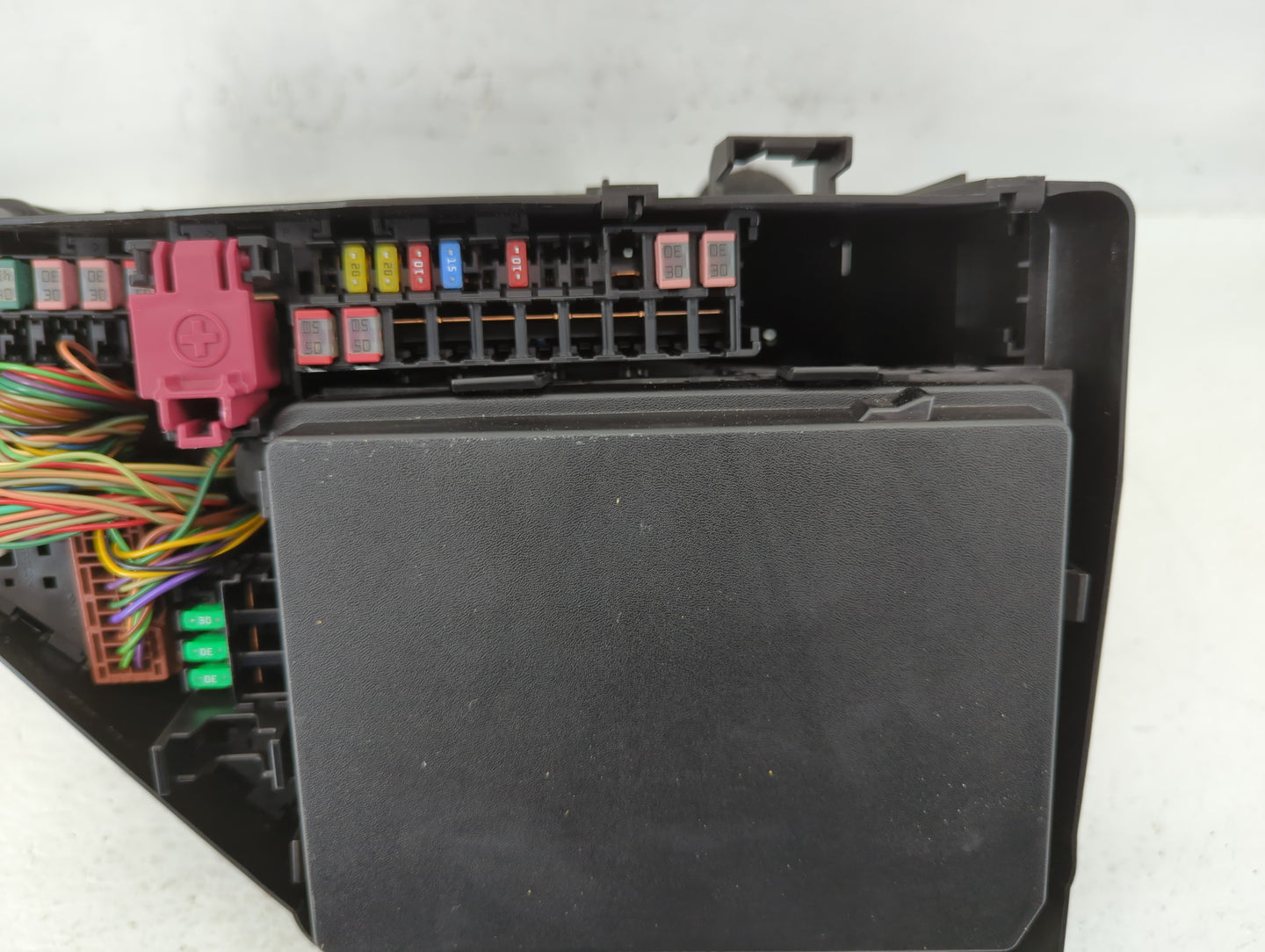 2021-2022 Nissan Rogue Fusebox Fuse Box Panel Relay Module P/N:24382 6RA2A Fits Fits 2021 2022 OEM Used Auto Parts - Oemused