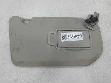 2021-2022 Nissan Rogue Sun Visor Shade Replacement Passenger Right Mirror Fits Fits 2021 2022 OEM Used Auto Parts