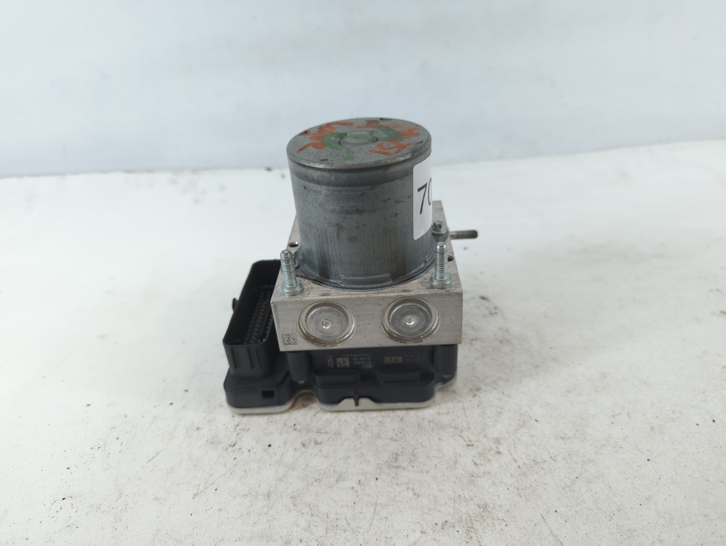 2021-2022 Nissan Rogue ABS Pump Control Module Replacement P/N:47660 6RK2B Fits Fits 2021 2022 OEM Used Auto Parts - Oemused