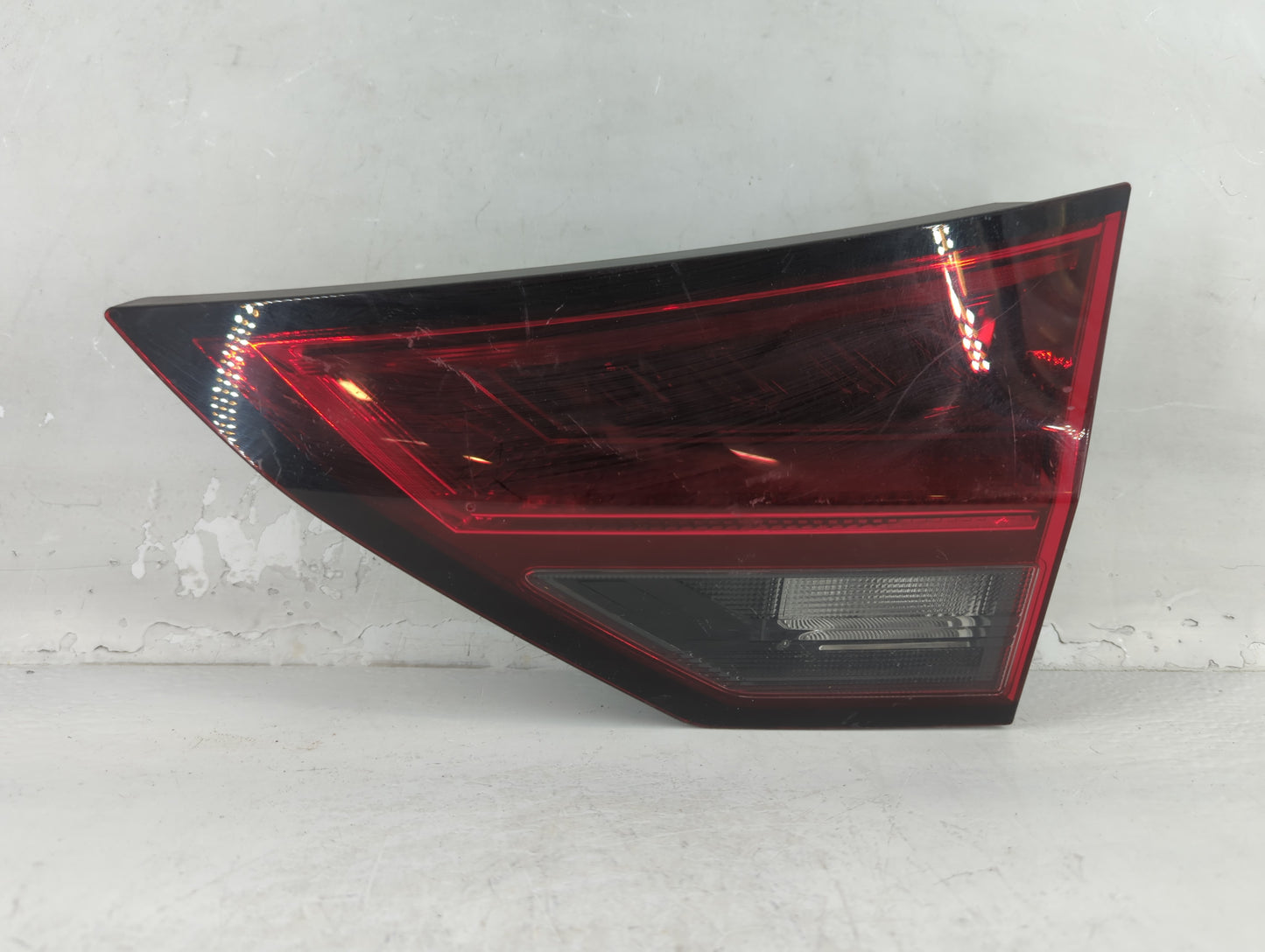 2021-2022 Nissan Rogue Tail Light Assembly Driver Left OEM Fits Fits 2021 2022 OEM Used Auto Parts - Oemusedautoparts1.com