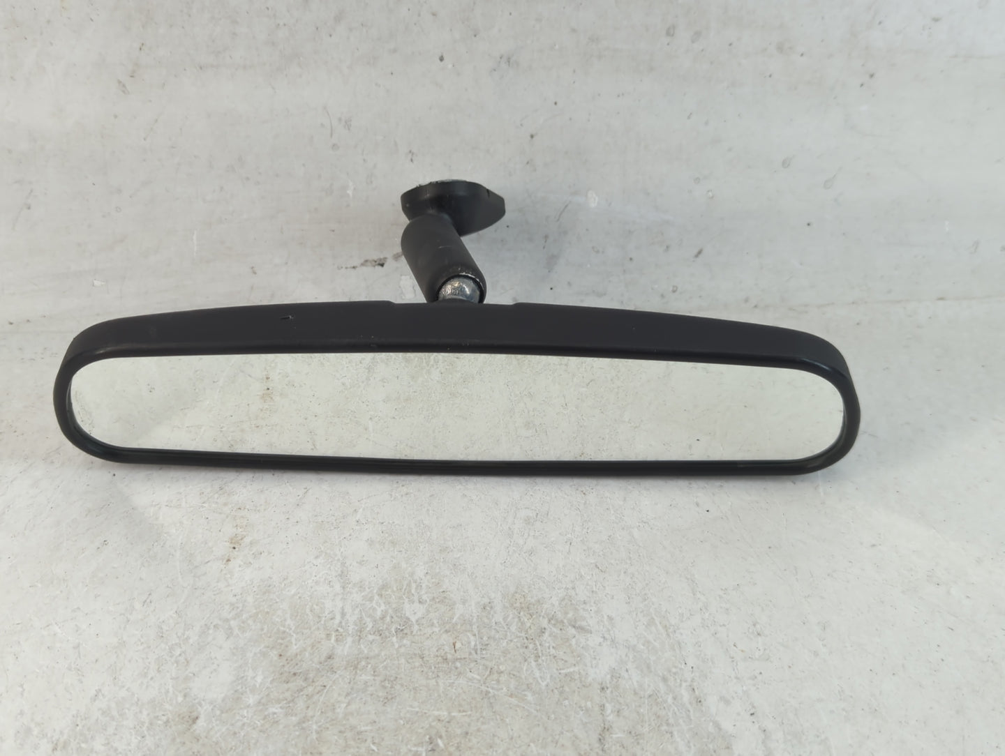 2014-2022 Nissan Rogue Interior Rear View Mirror Replacement OEM P/N:E8011681 Fits OEM Used Auto Parts - Oemusedautoparts1.c