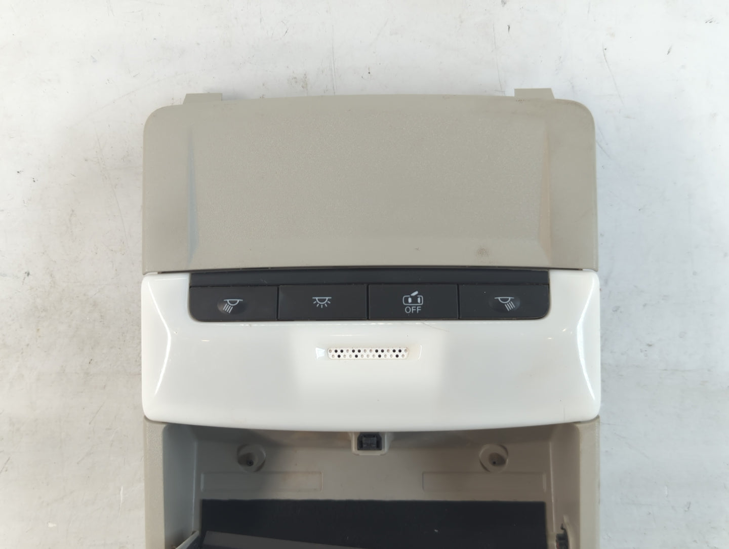 2021 Nissan Rogue Overhead Roof Console - Oemusedautoparts1.com