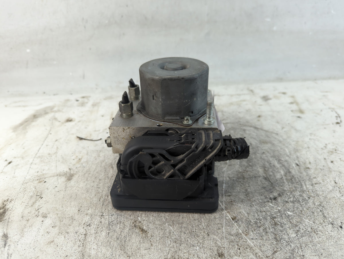 2021-2022 Nissan Rogue Anti-Lock Brake ABS Pump Module Actuator OEM P/N:47660 6MM0A Fits Fits 2021 2022 OEM Used Auto Parts 