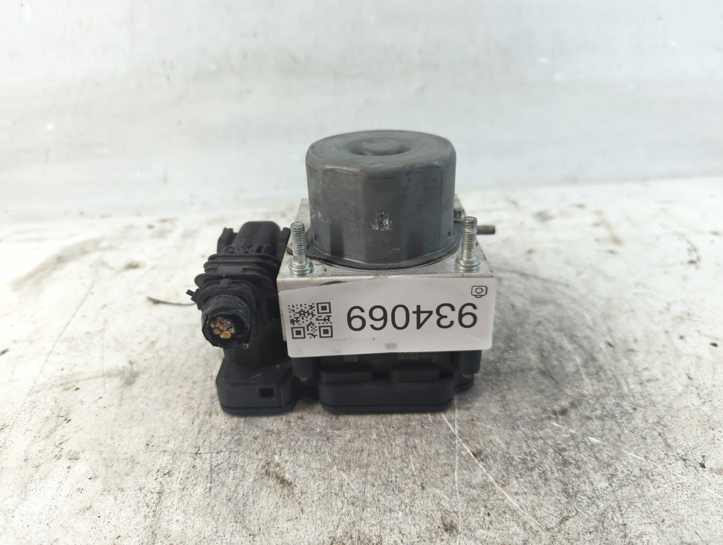 2021-2022 Nissan Rogue ABS Pump Control Module Replacement P/N:47660 6MM0A Fits Fits 2021 2022 OEM Used Auto Parts - Oemused