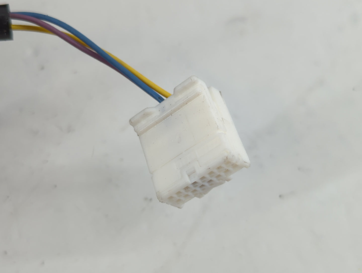 2017-2022 Nissan Rogue Sport Side Mirror Replacement Passenger Right View Door Mirror P/N:E4044990 Fits OEM Used Auto Parts 