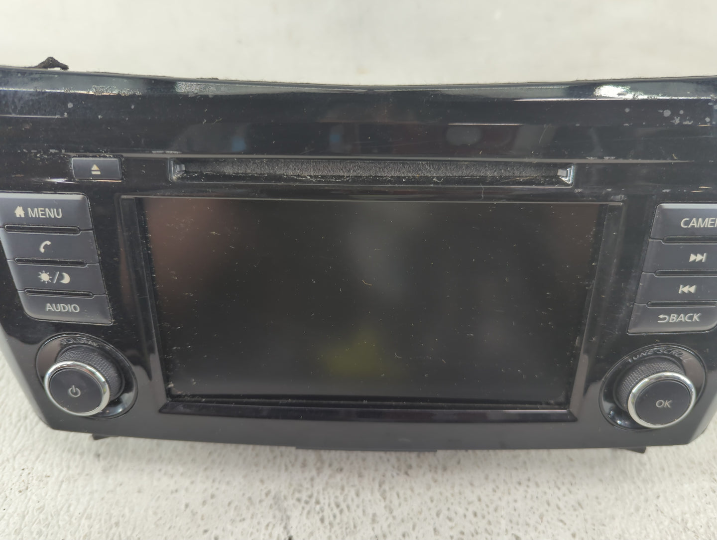 2019-2022 Nissan Rogue Sport Radio AM FM Cd Player Receiver Replacement P/N:2591A8FM0D Fits Fits 2019 2020 2021 2022 OEM Use