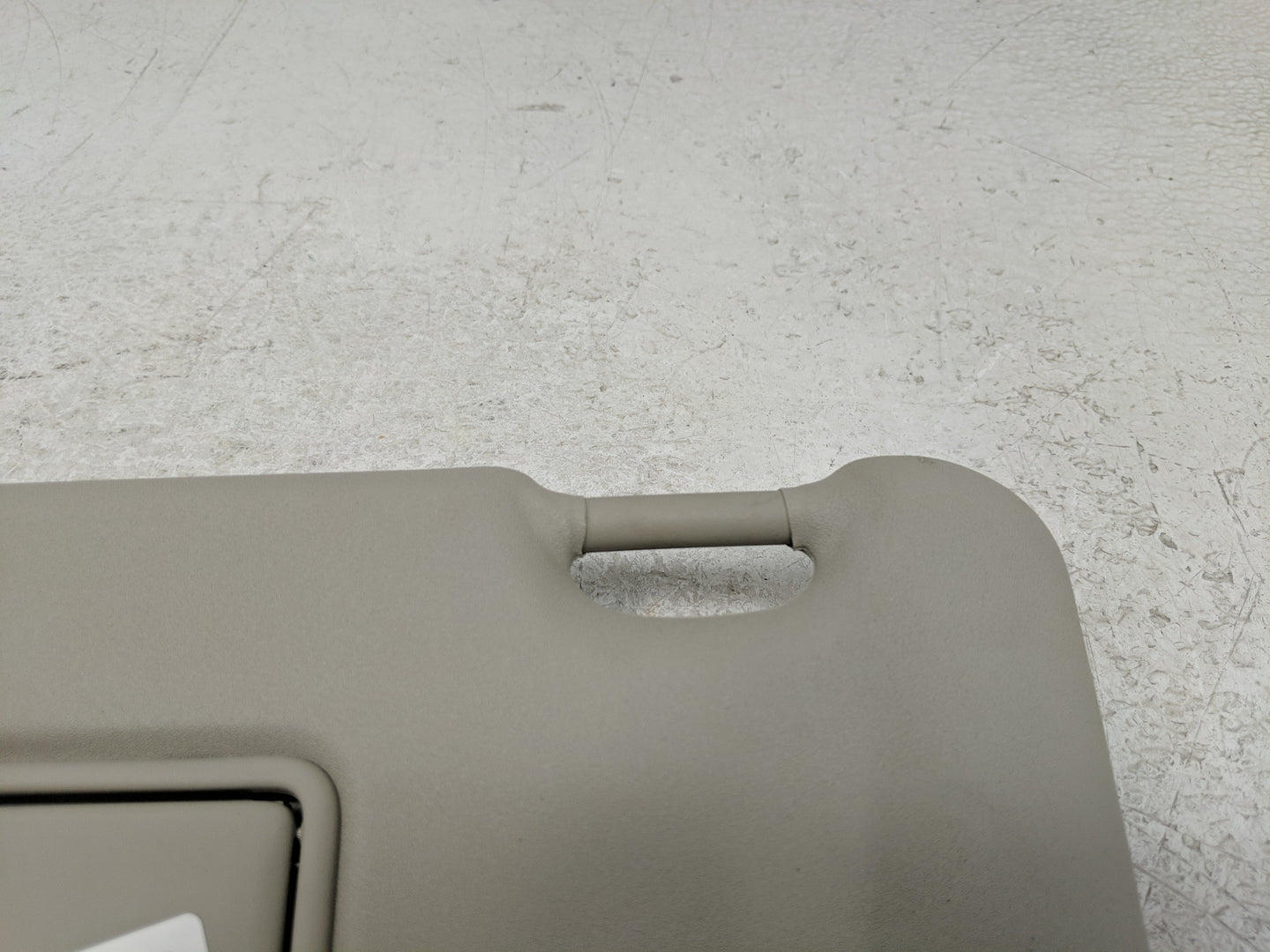 2019-2022 Nissan Rogue Sport Sun Visor Shade Replacement Driver Left Mirror Fits Fits 2019 2020 2021 2022 OEM Used Auto Part