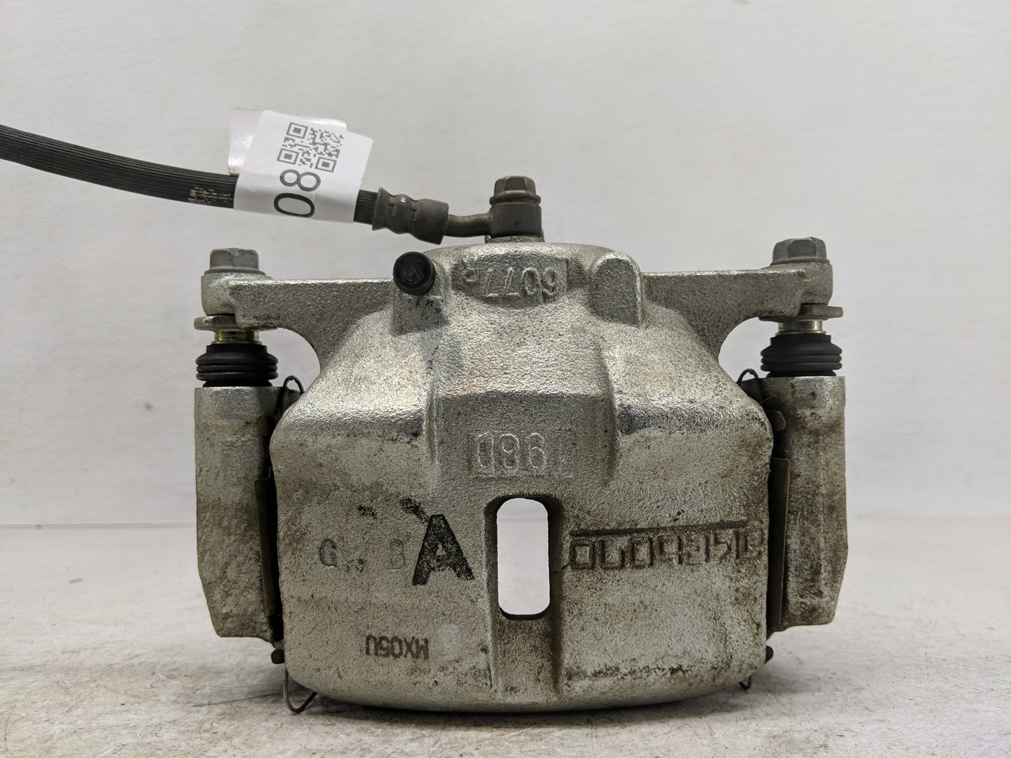 2017-2022 Nissan Rogue Sport Front Driver Left Brake Caliper - Oemusedautoparts1.com