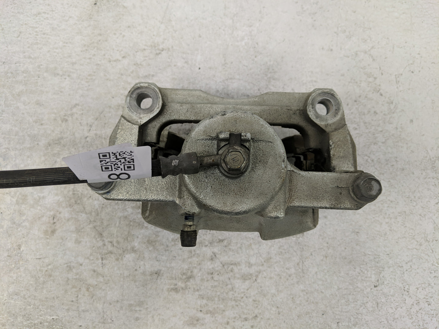2017-2022 Nissan Rogue Sport Front Driver Left Brake Caliper - Oemusedautoparts1.com